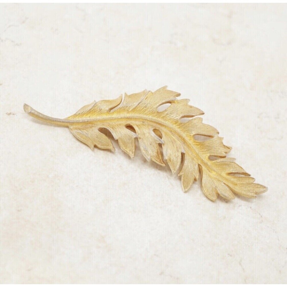 CORO Textured Satin Gold Plated Large LEAF Leaves Vintage Brooch Pin